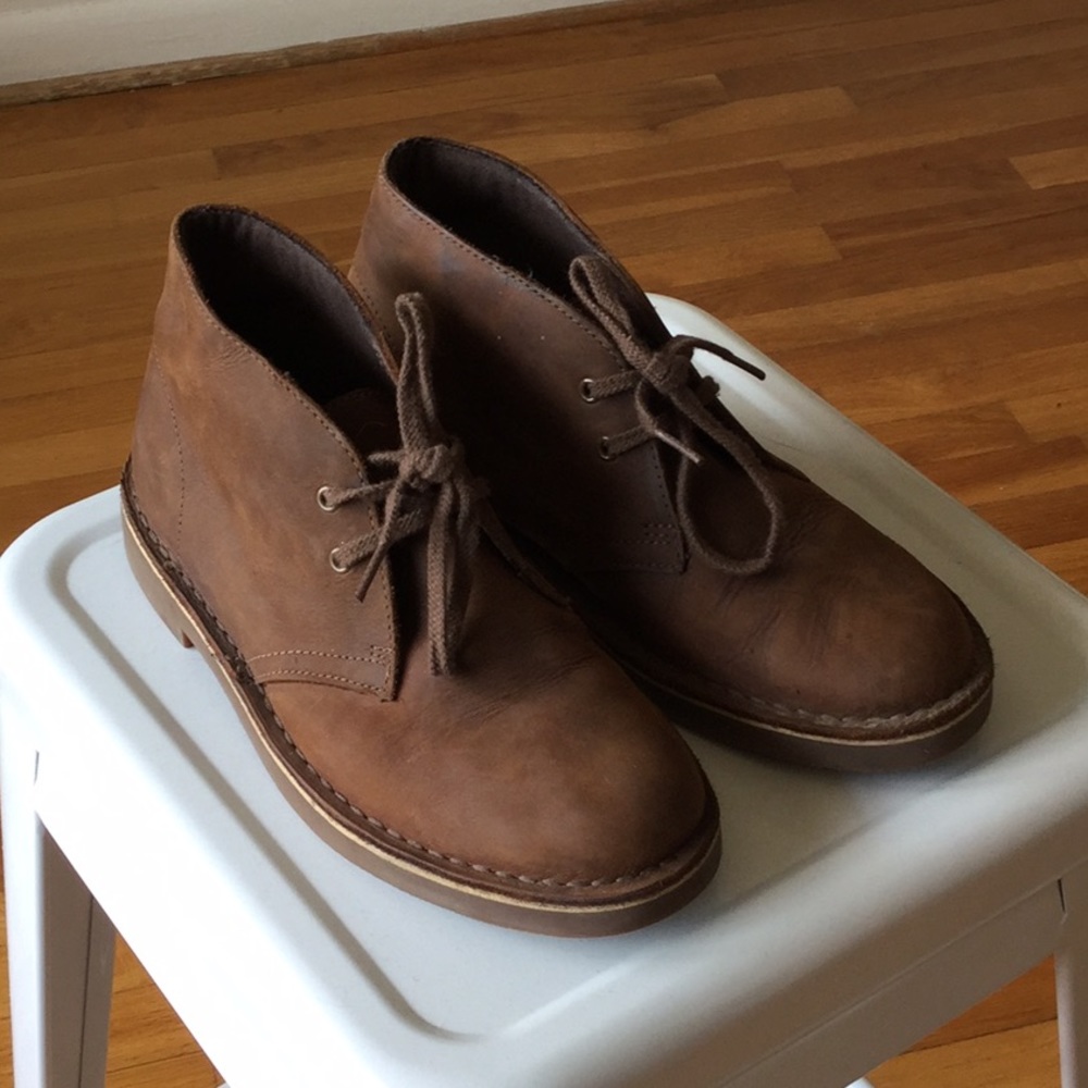 Clarks Women’s Acre Bridge Ankle Bootie, size 7